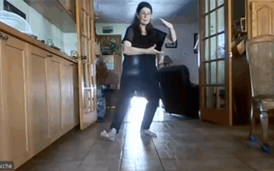 Tai Chi après 70 ans : le témoignage d’une élève de 79 ans (douleurs, mobilité, autonomie)